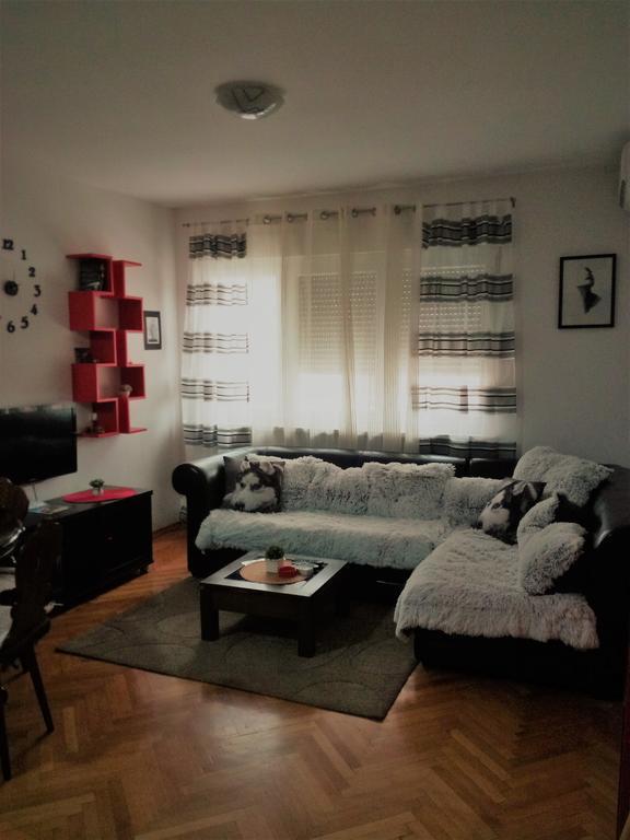 Apartment Tea Cetinje Eksteriør billede
