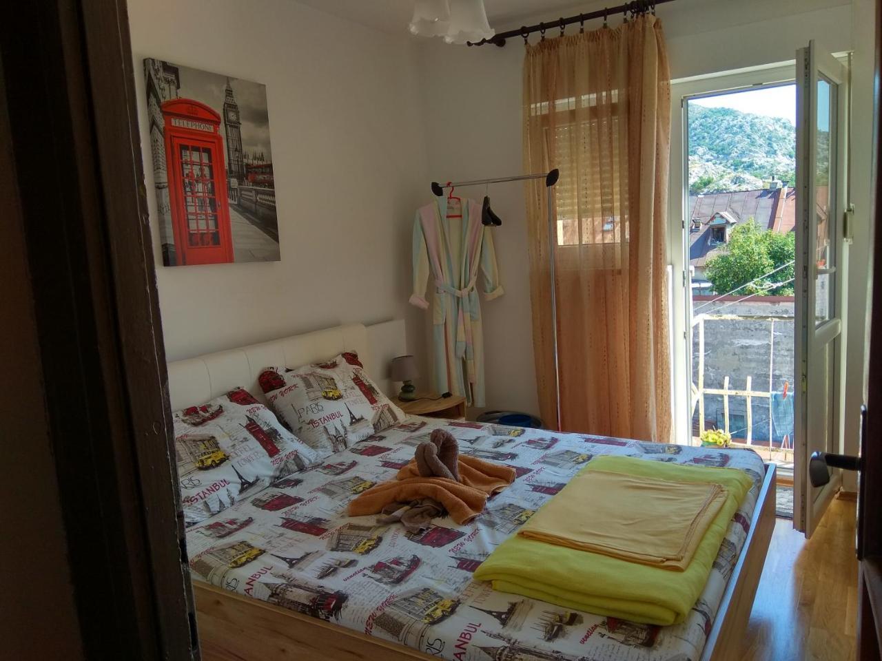 Apartment Tea Cetinje Eksteriør billede