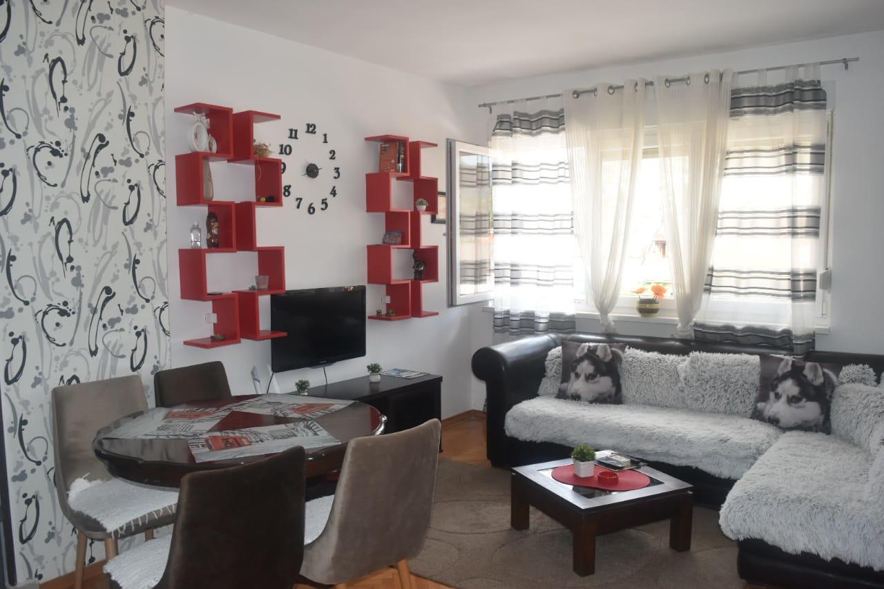 Apartment Tea Cetinje Eksteriør billede